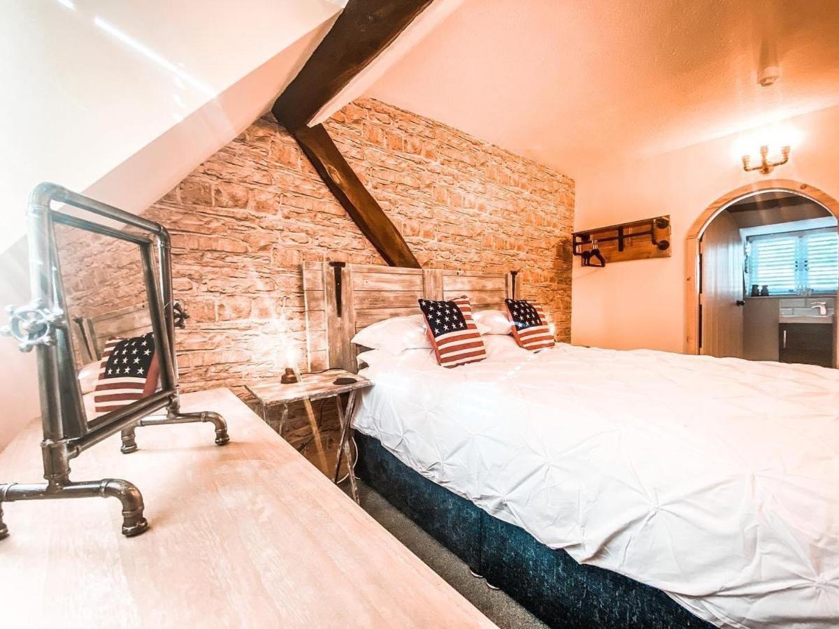 The Loft At Riverside Suites Bridgnorth Exterior photo